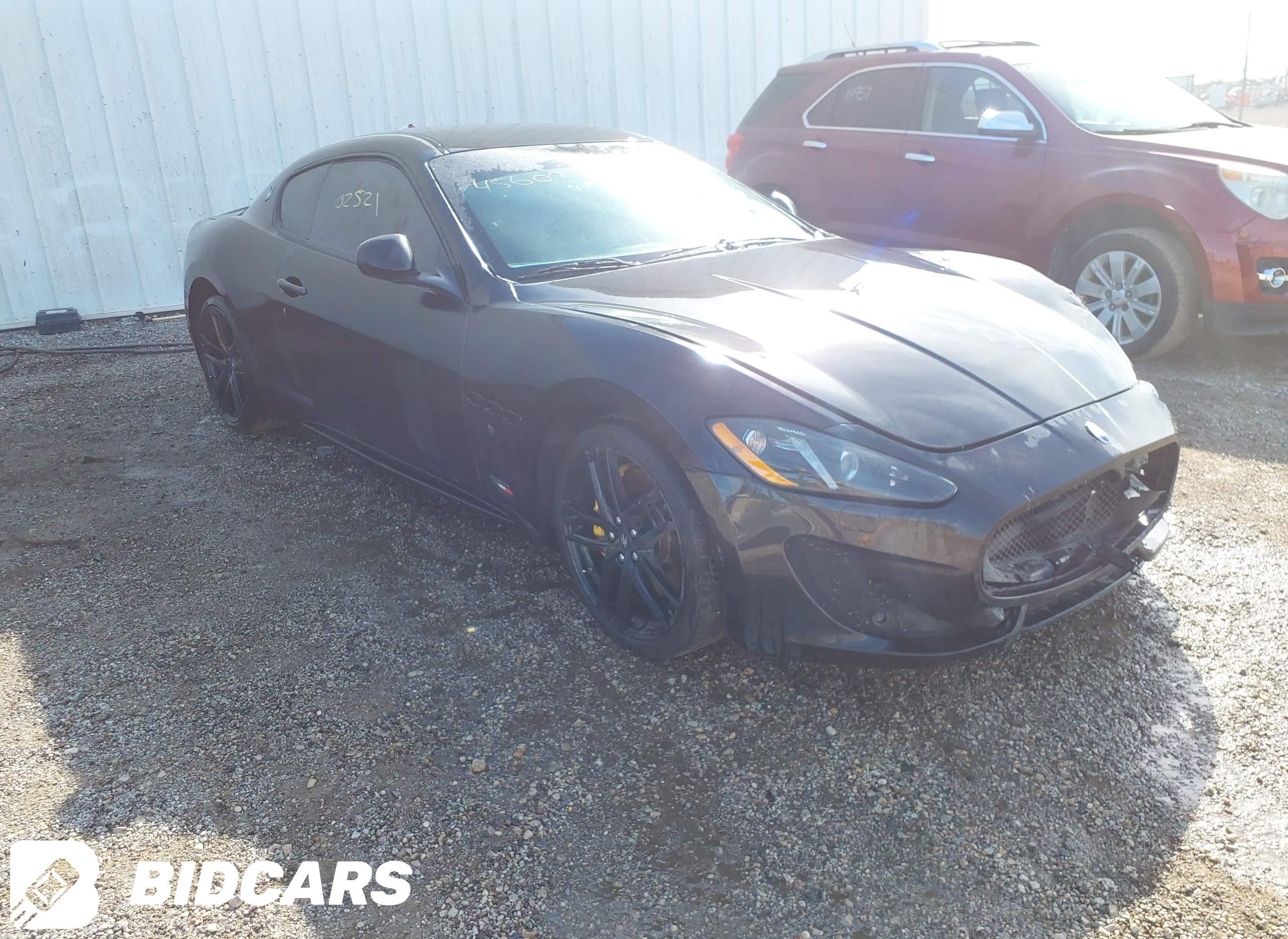 2016 Maserati Granturismo