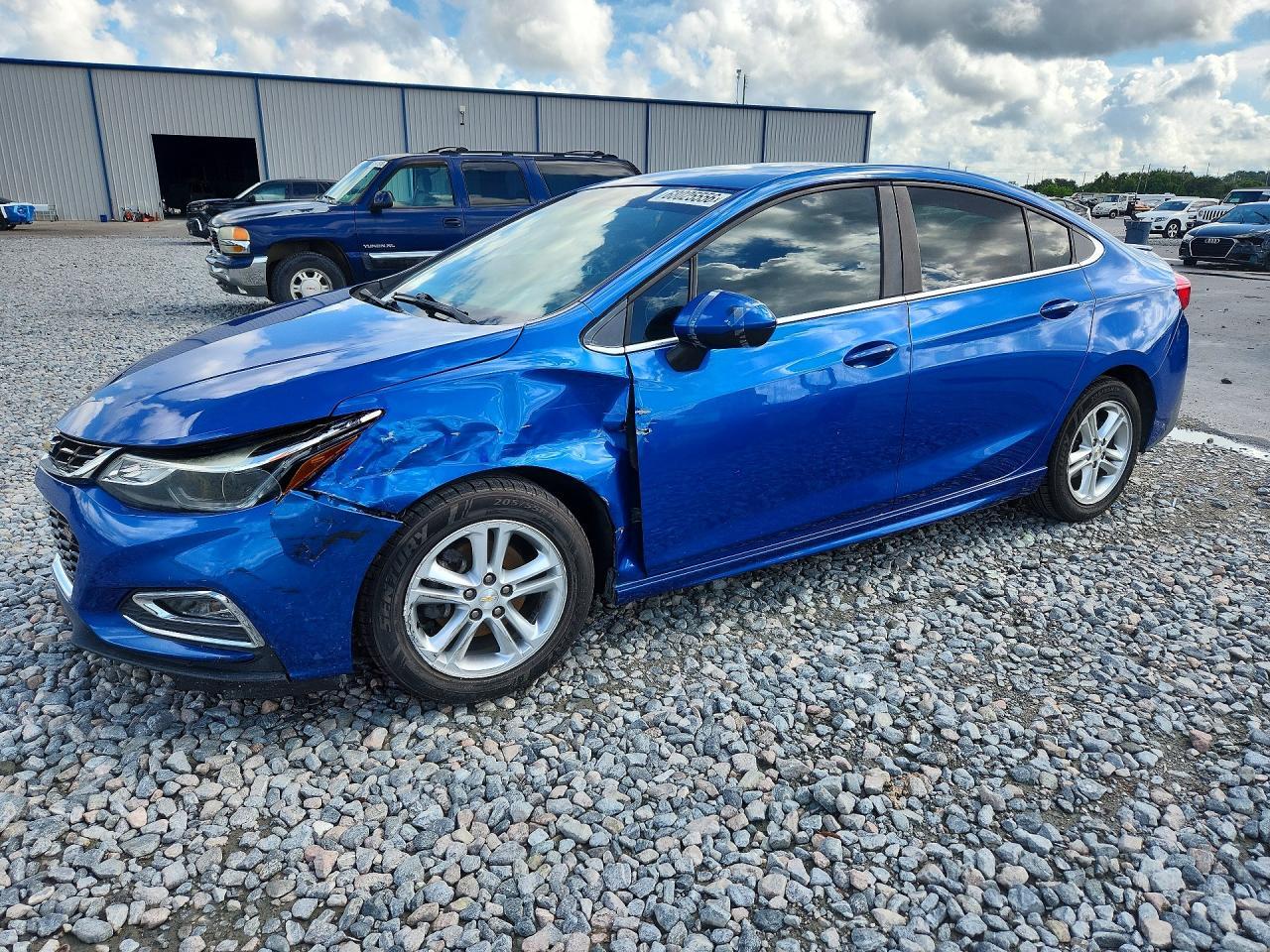 2017 Chevrolet Cruze, LT