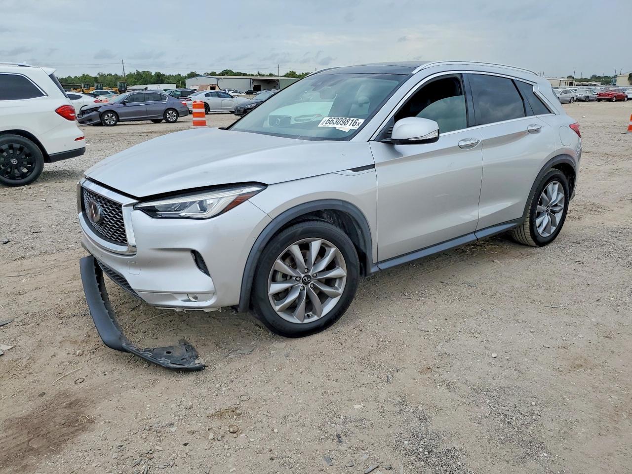 2021 Infiniti QX50, Luxe