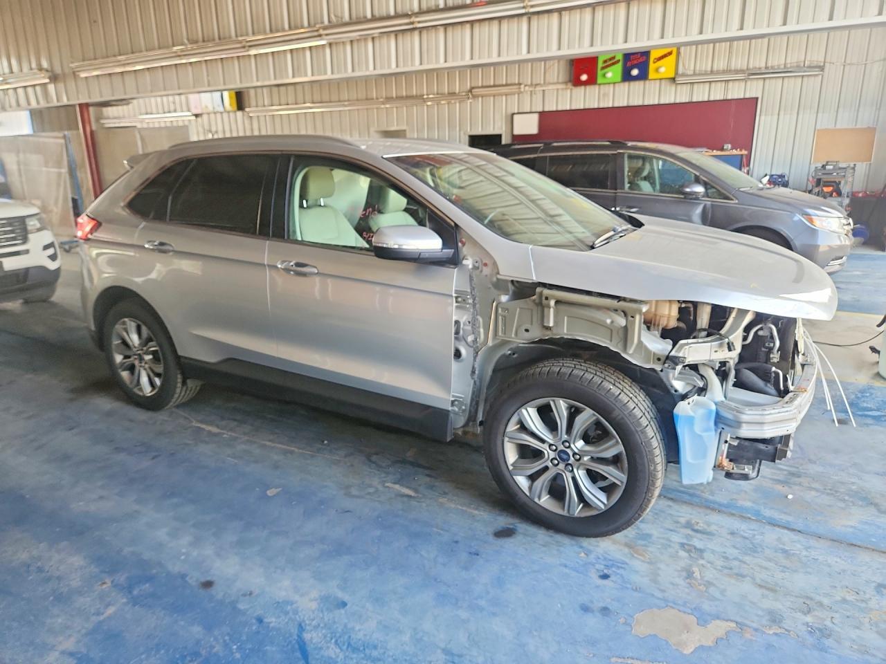2019 Ford Edge, Titanium