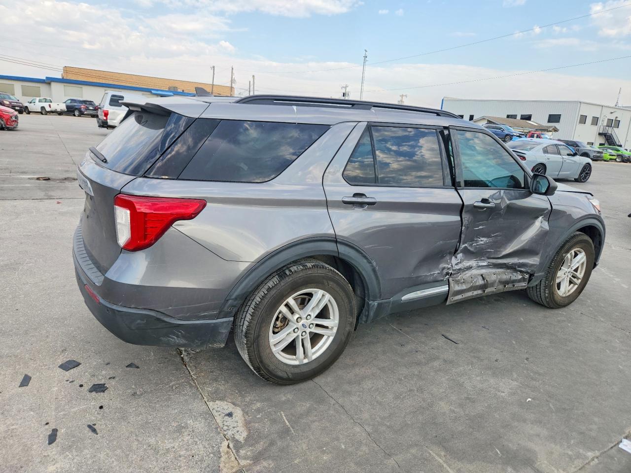 2022 Ford Explorer, Xlt