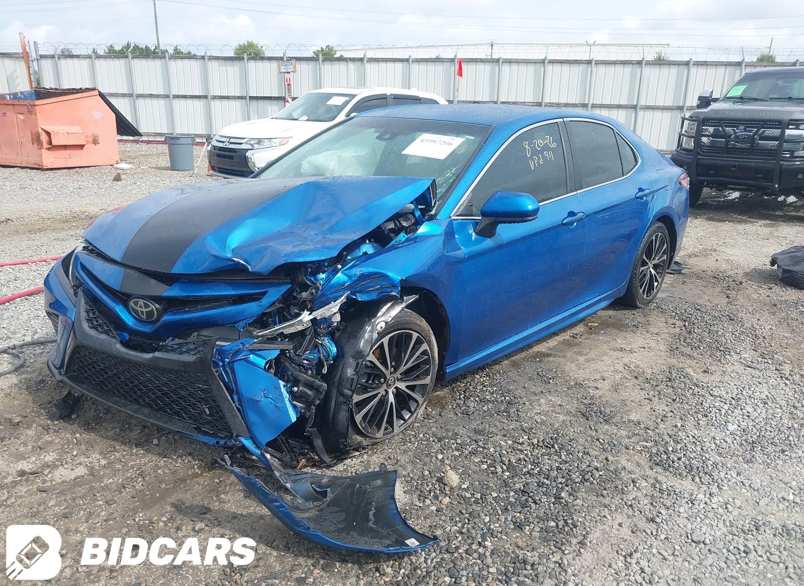 2018 Toyota Camry, SE