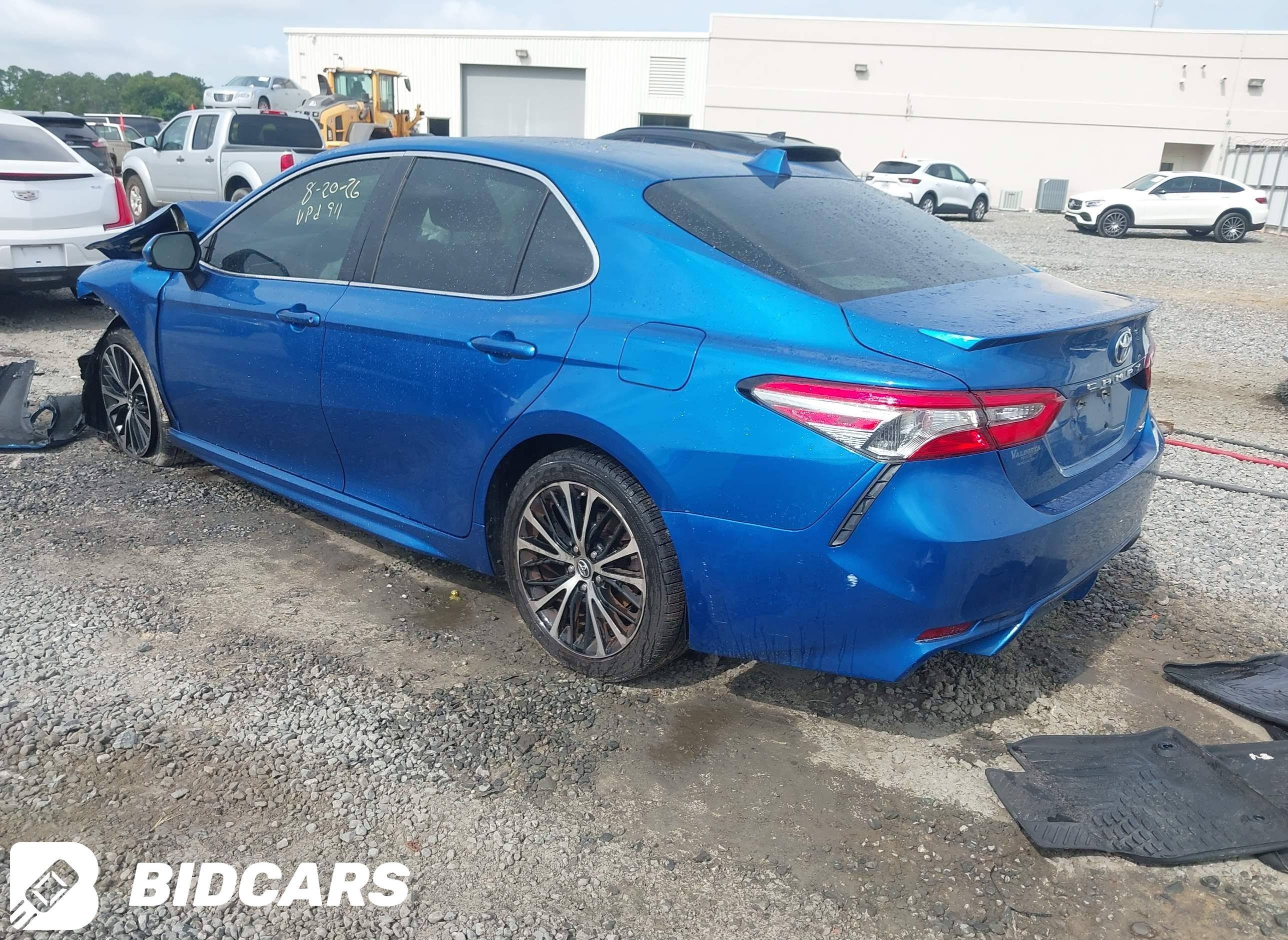 2018 Toyota Camry, SE