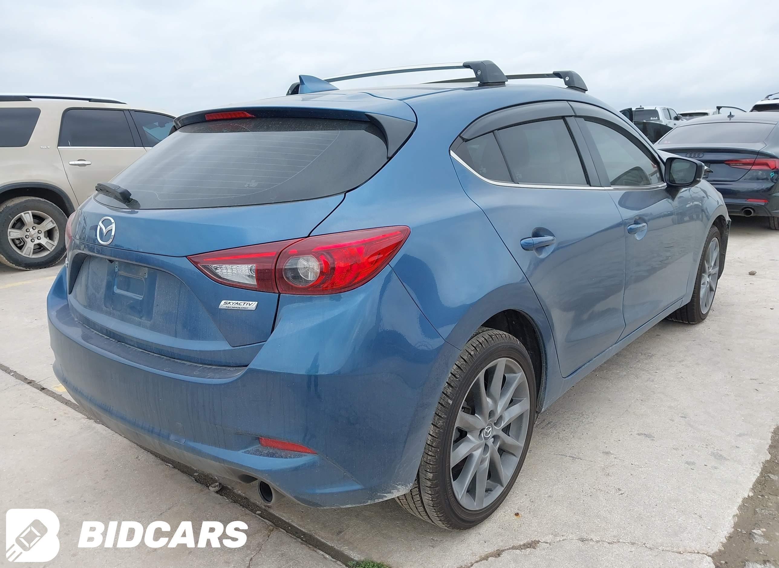 2018 Mazda 3, Touring