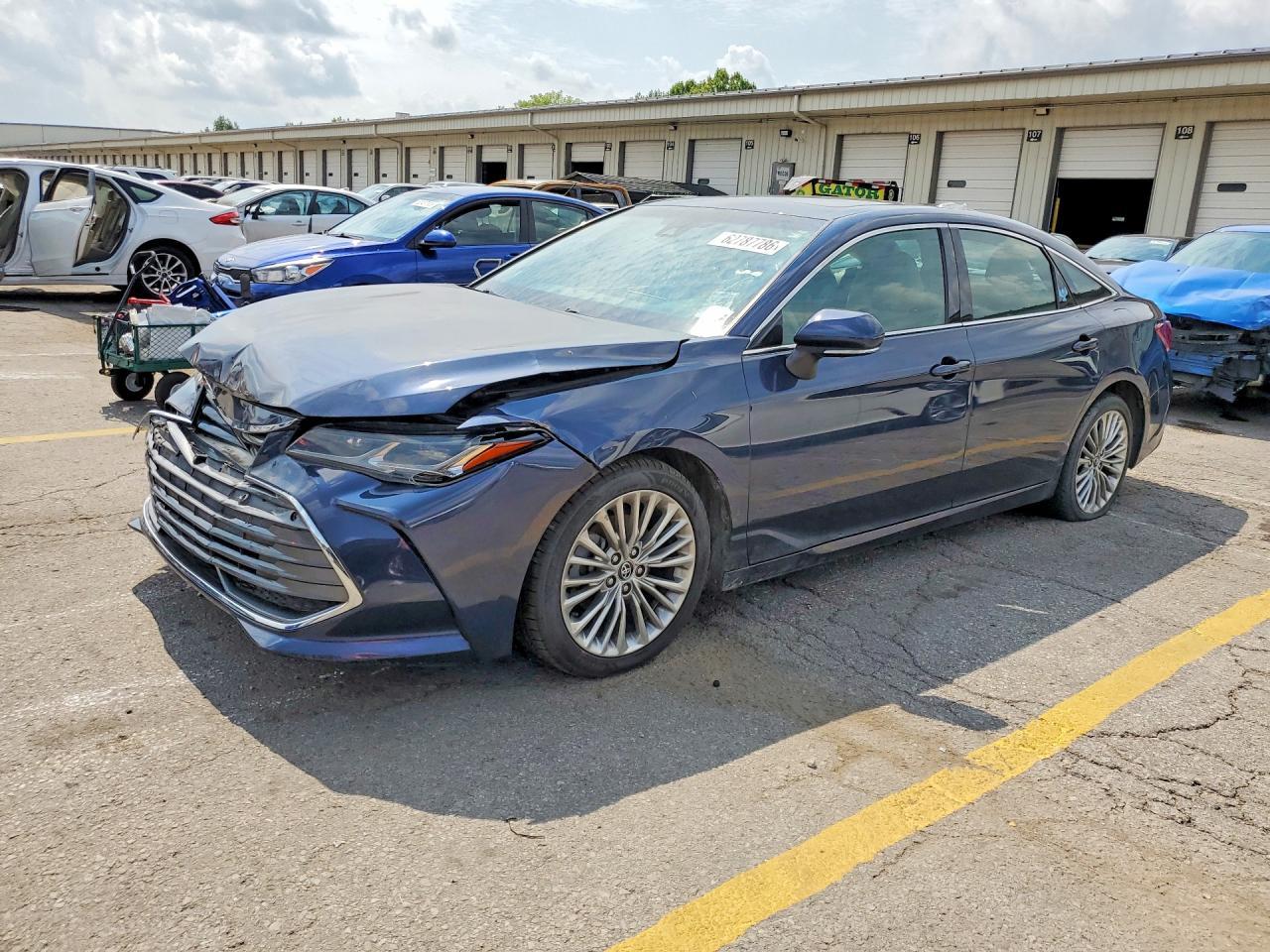2020 Toyota Avalon, Limited