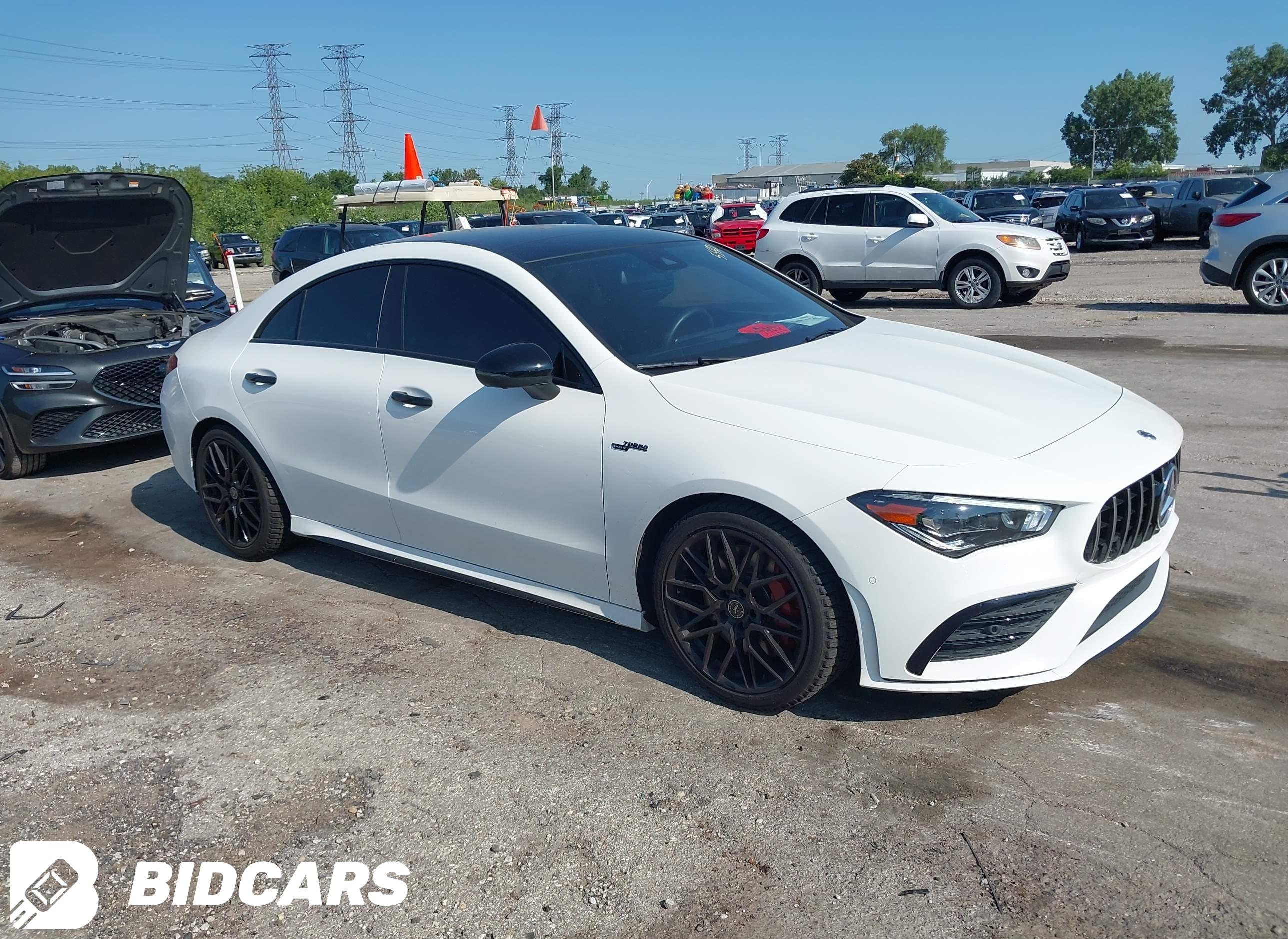 2022 Mercedes-Benz Amg Cla 35...