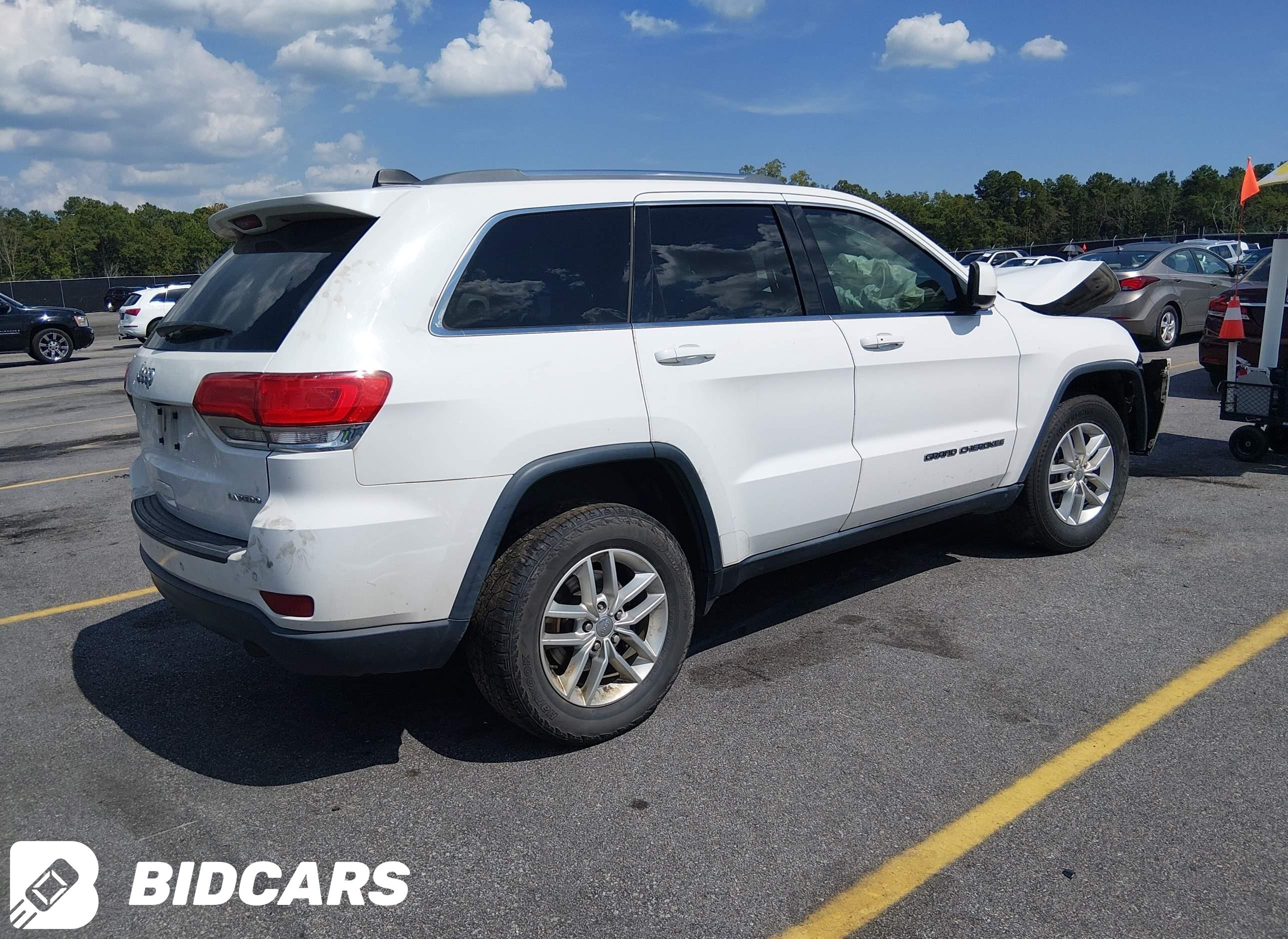 2017 Jeep Grand Cherokee, Laredo