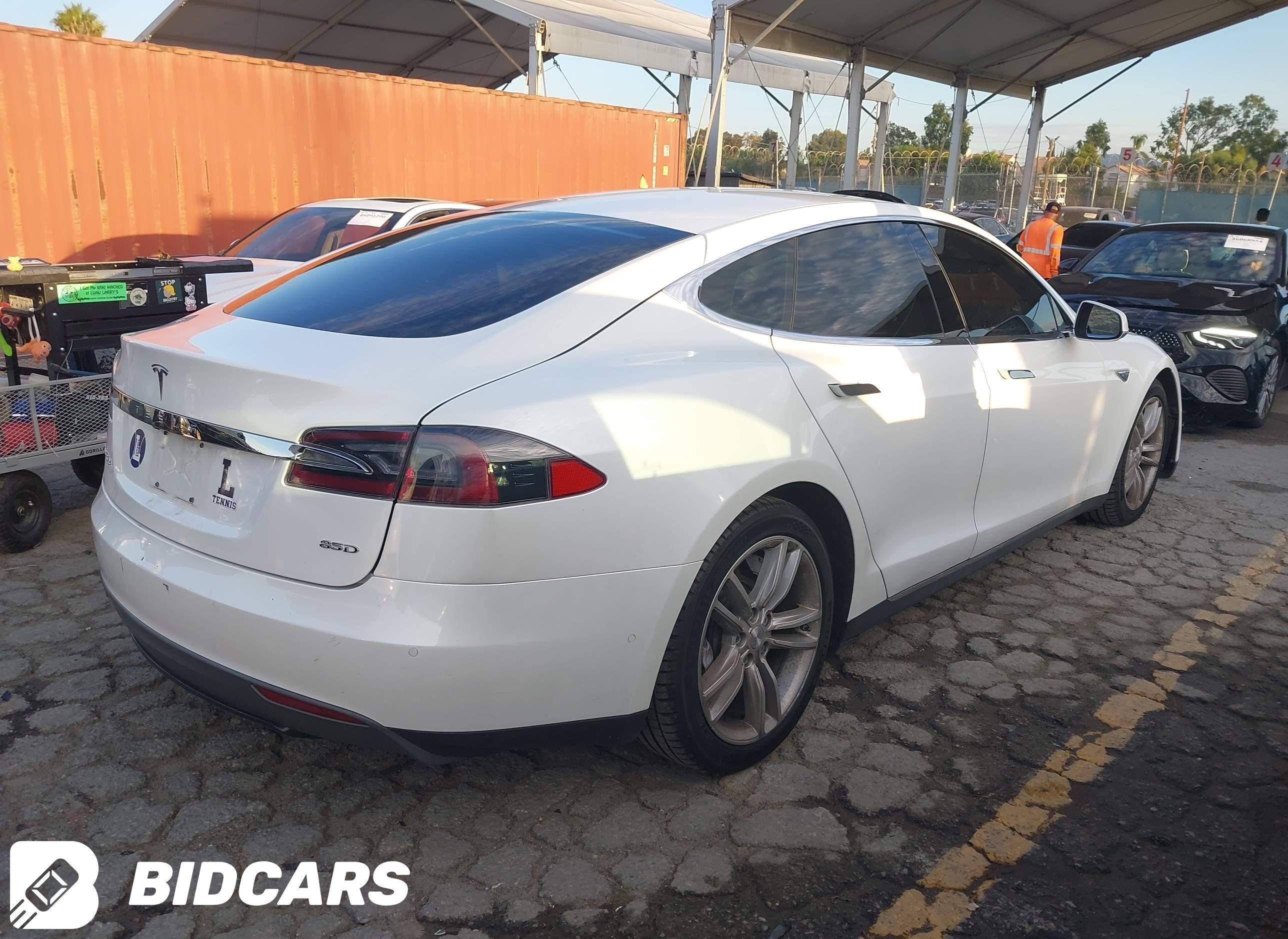 2015 Tesla Model S, 70D/85D/P85D