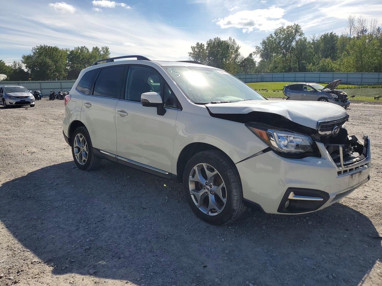 2018 Subaru Forester, 2.5I To...