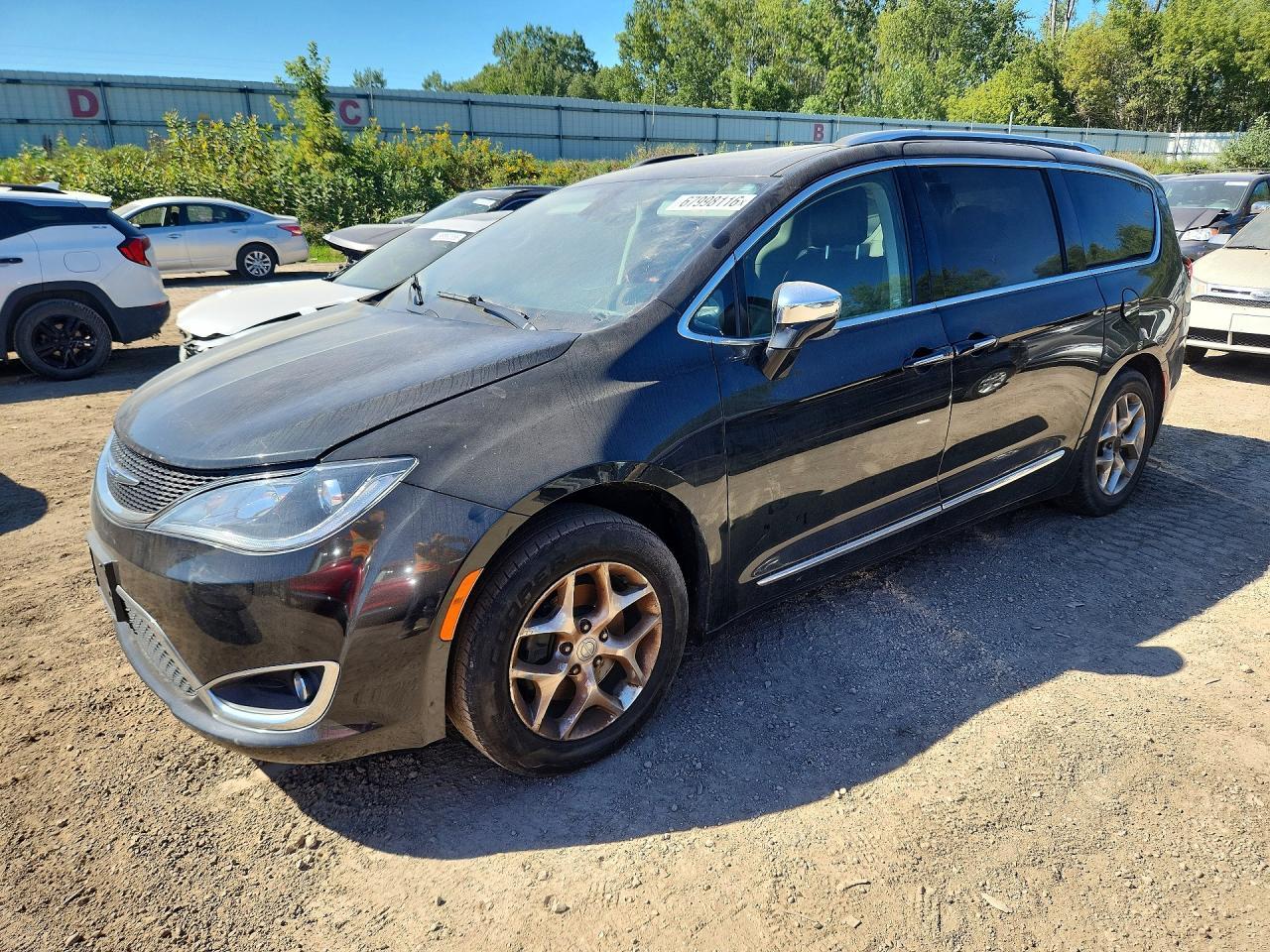 2018 Chrysler Pacifica, Limited