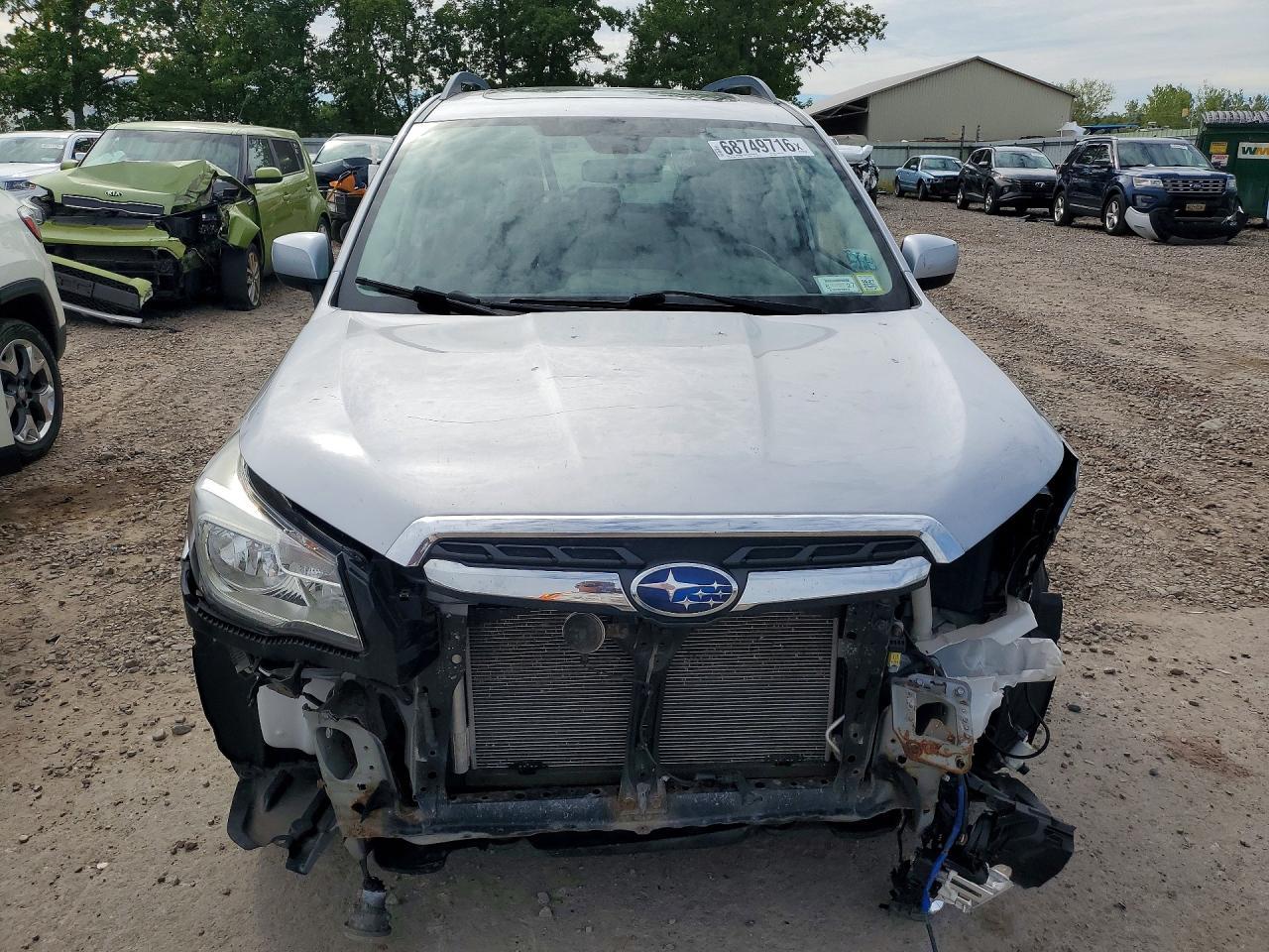 2017 Subaru Forester, 2.5I Pr...