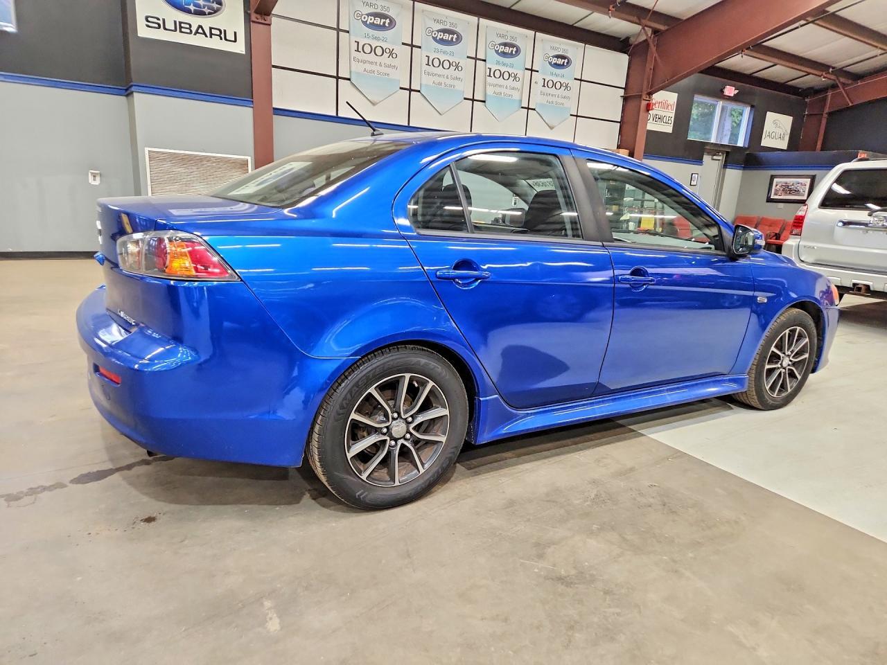 2017 Mitsubishi Lancer, ES