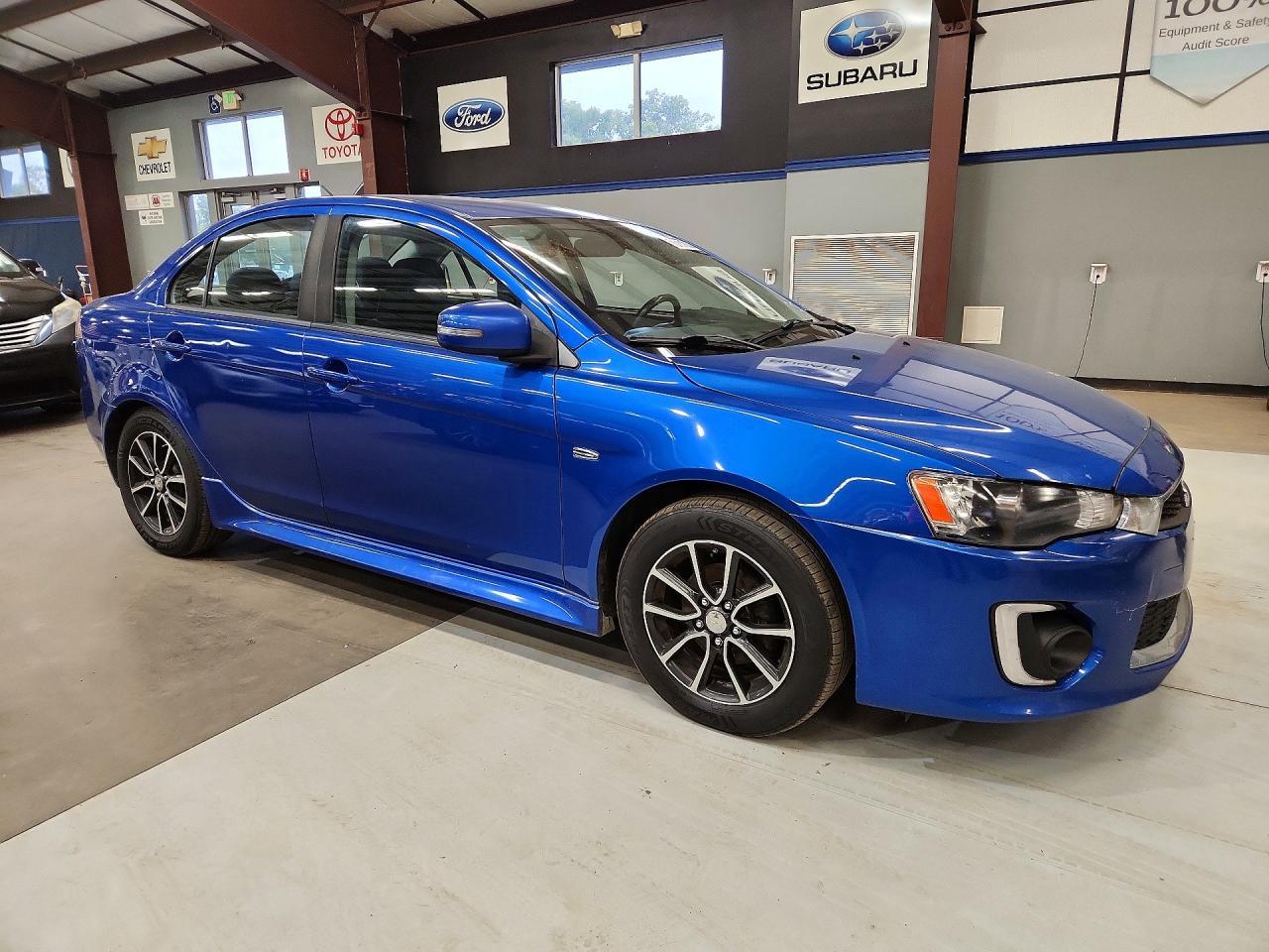 2017 Mitsubishi Lancer, ES