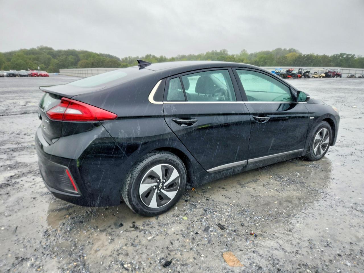 2018 Hyundai Ioniq, Sel