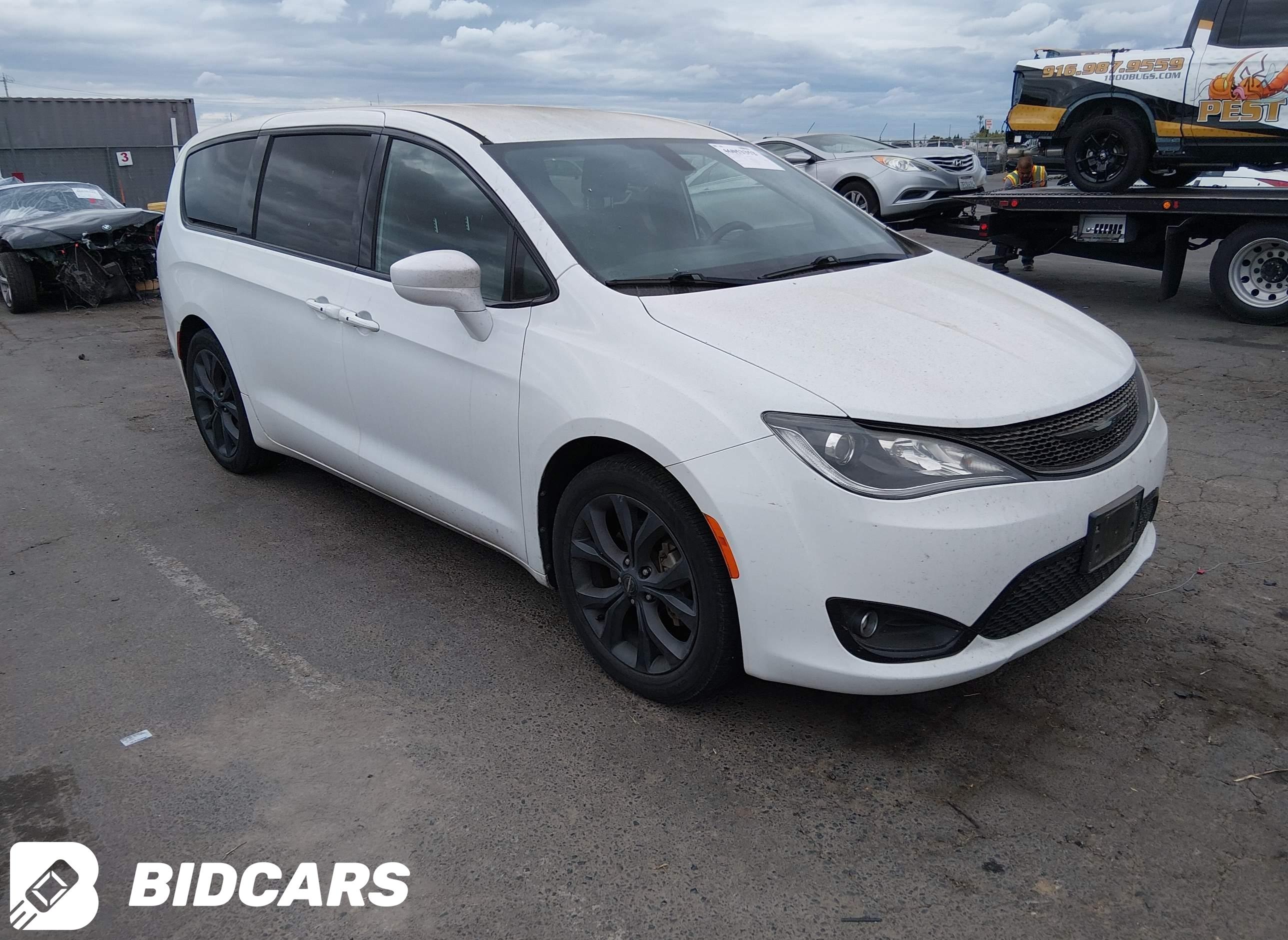 2018 Chrysler Pacifica, Touri...