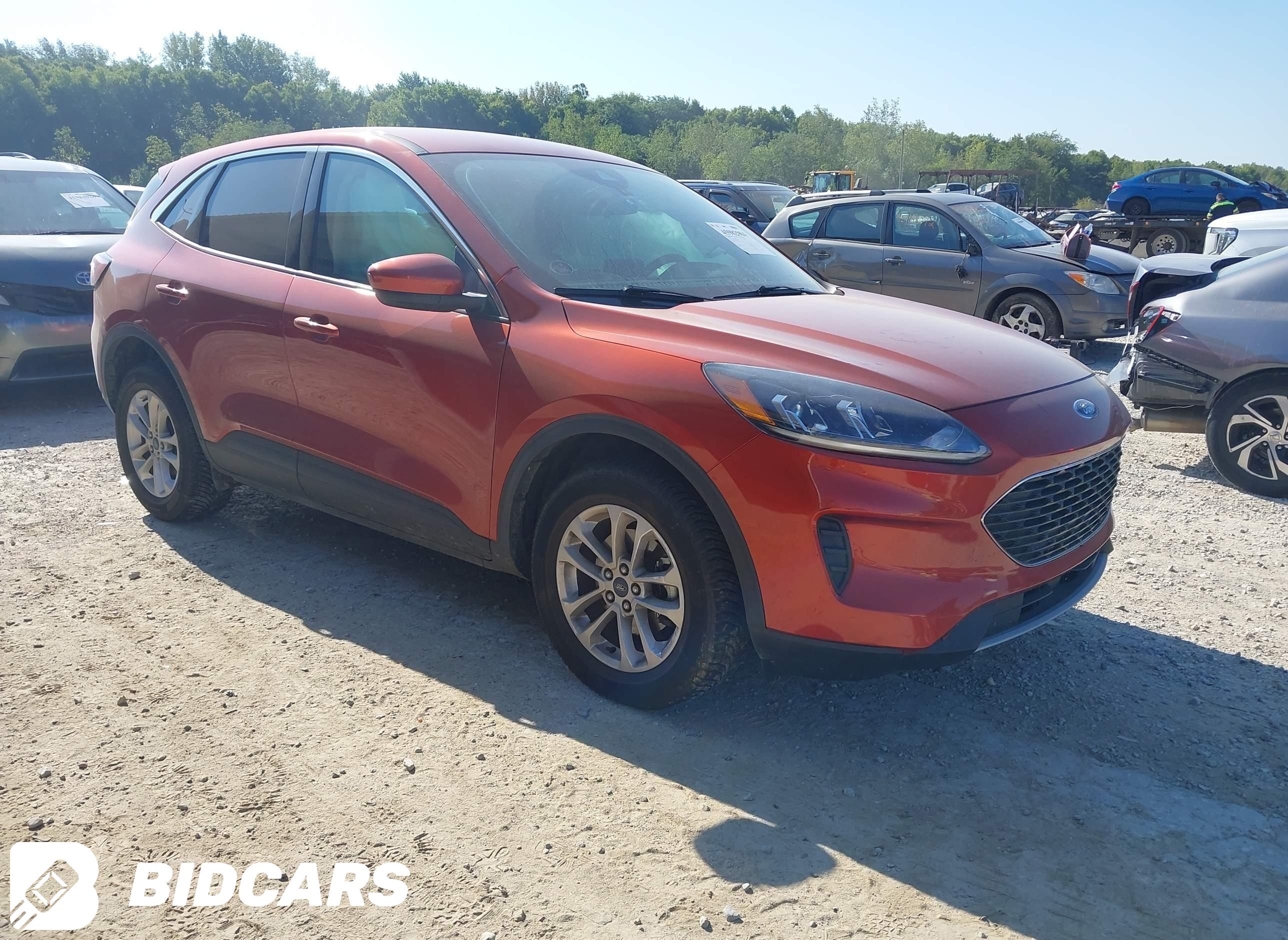 2020 Ford Escape, SE