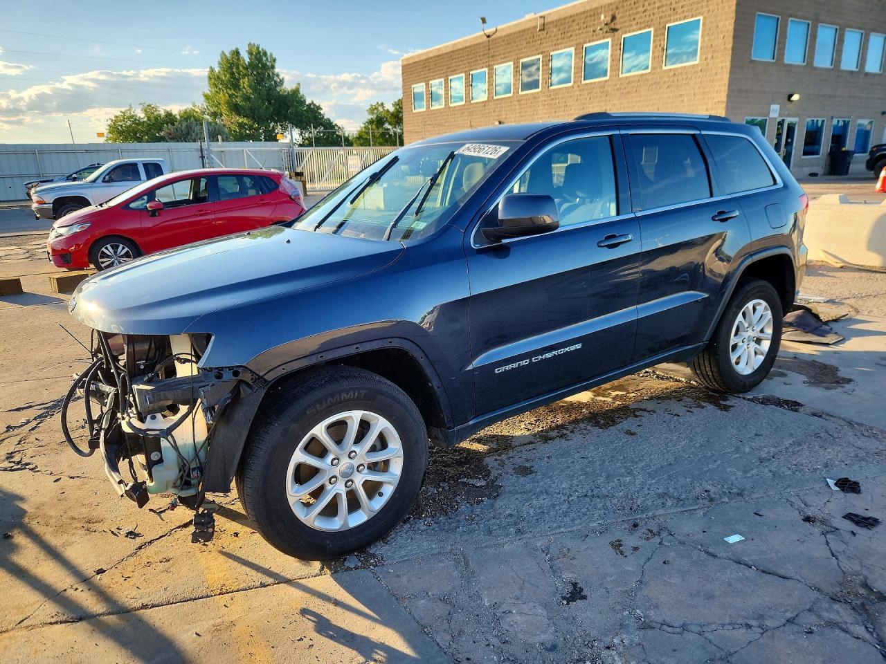 2015 Jeep Grand Cherokee, Laredo