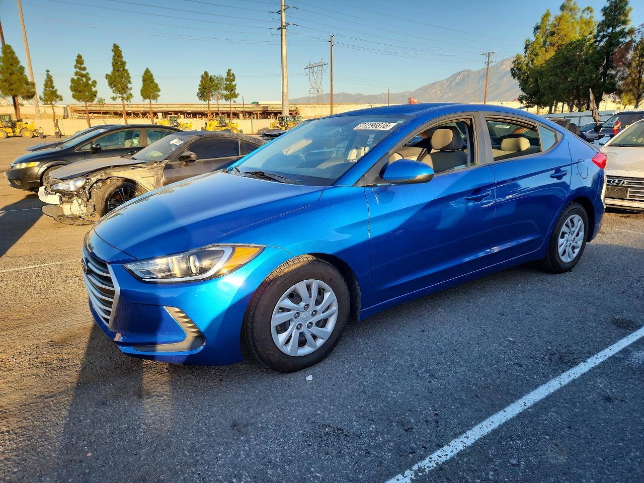 2018 Hyundai Elantra, SE