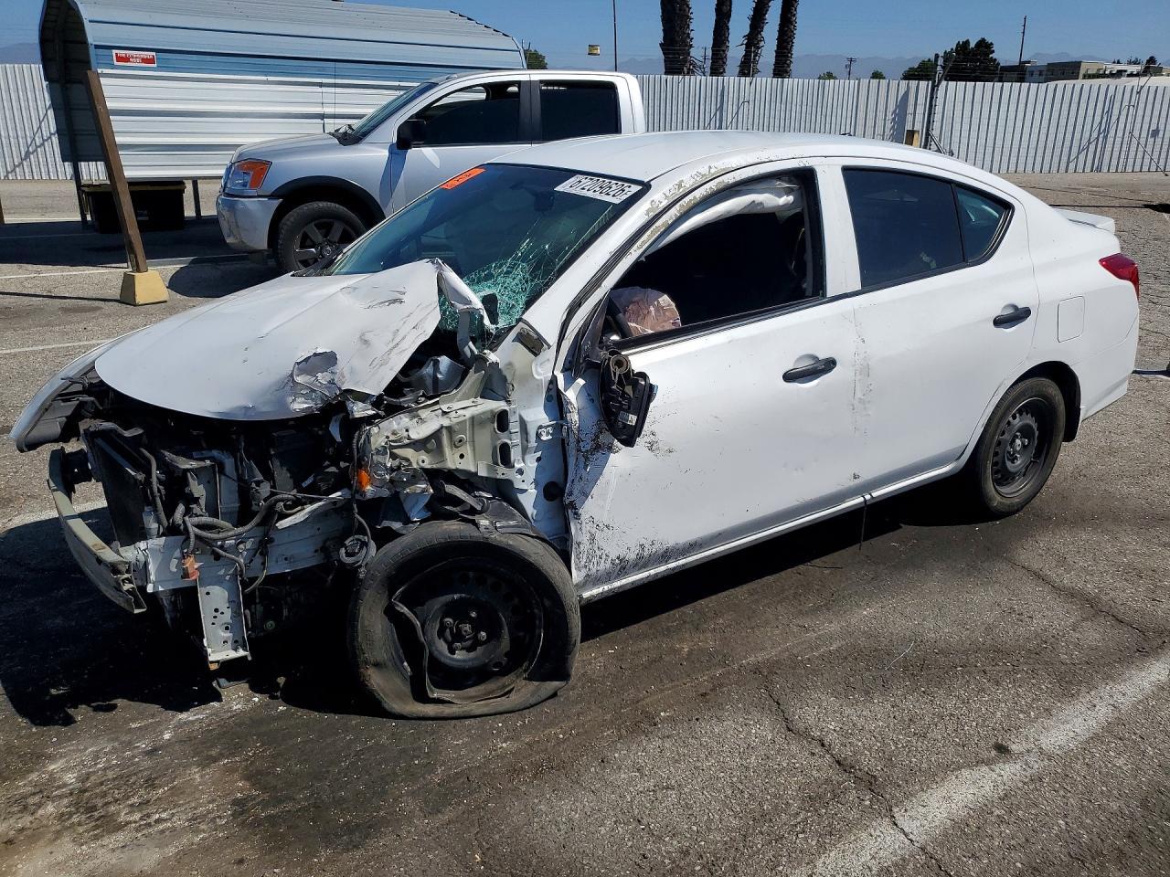 2017 Nissan Versa, 1.6 S Plus