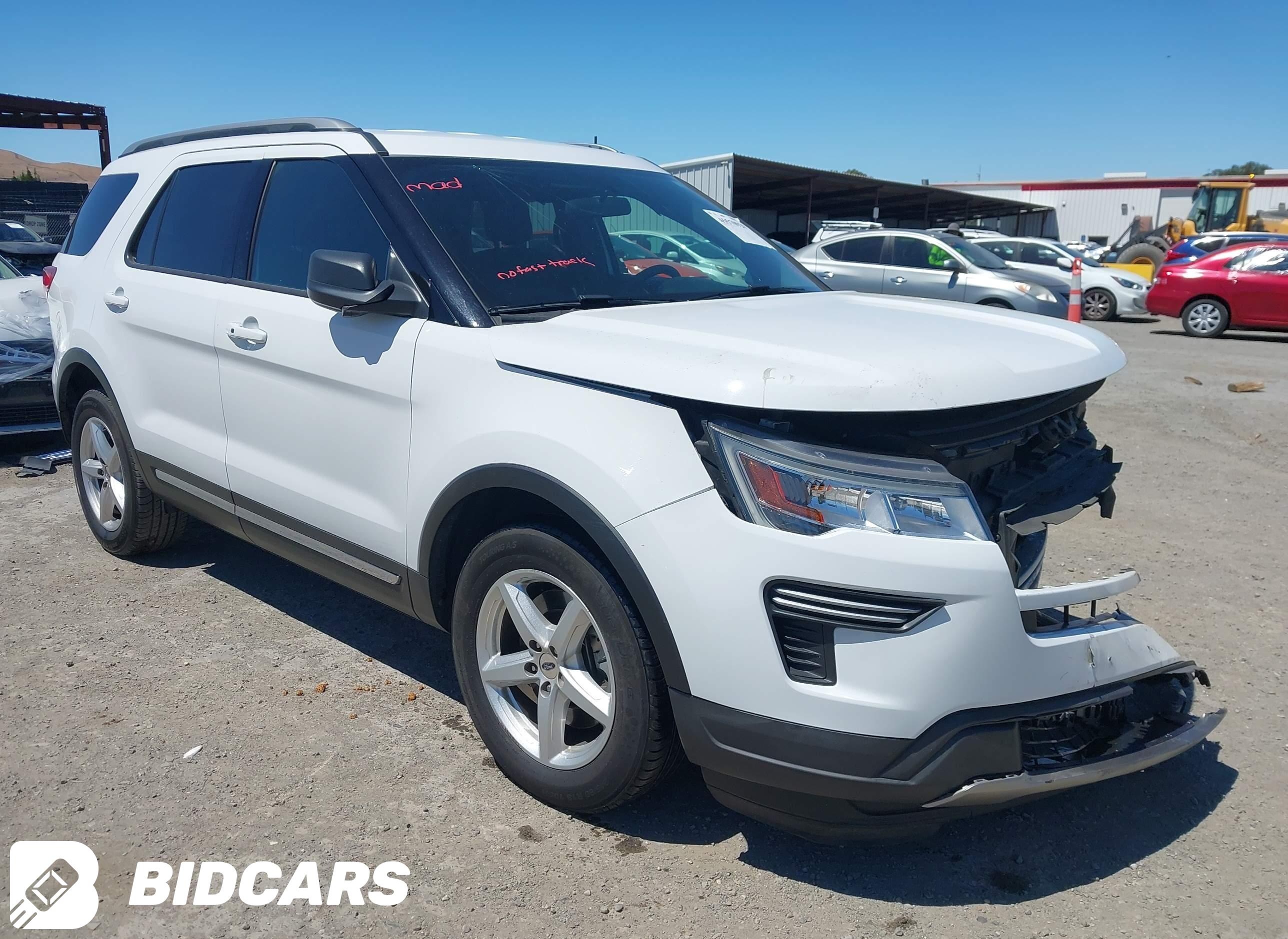 2018 Ford Explorer, Xlt