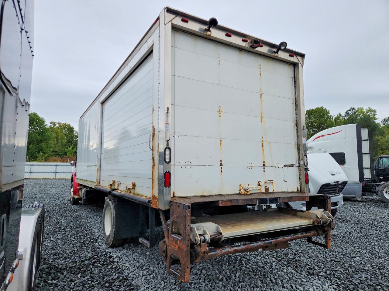 2015 Frht - Freightliner M2