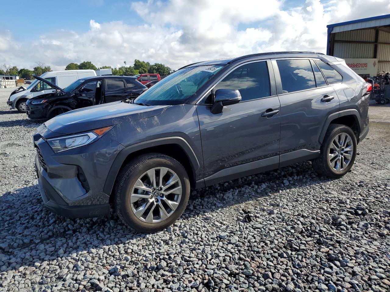 2020 Toyota RAV4, Xle Premium