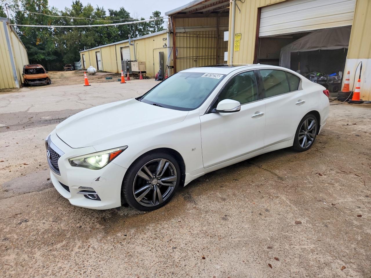 2015 Infiniti Q50, Premium