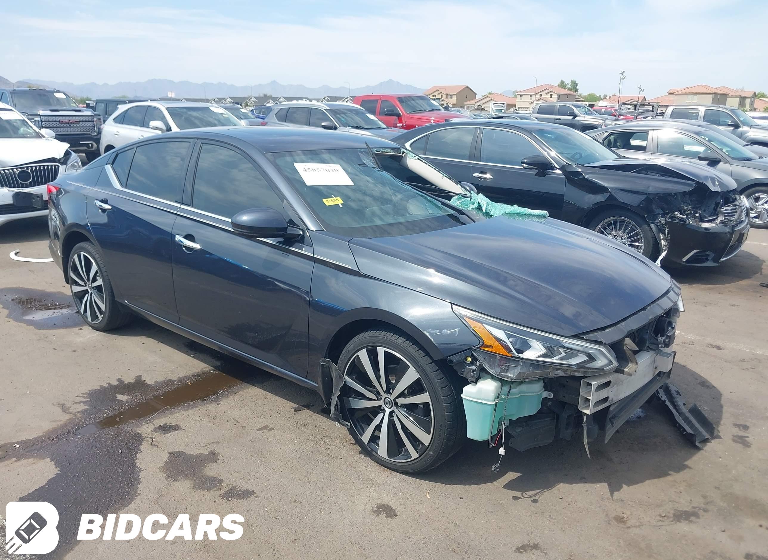 2019 Nissan Altima, 2.5 Platinum