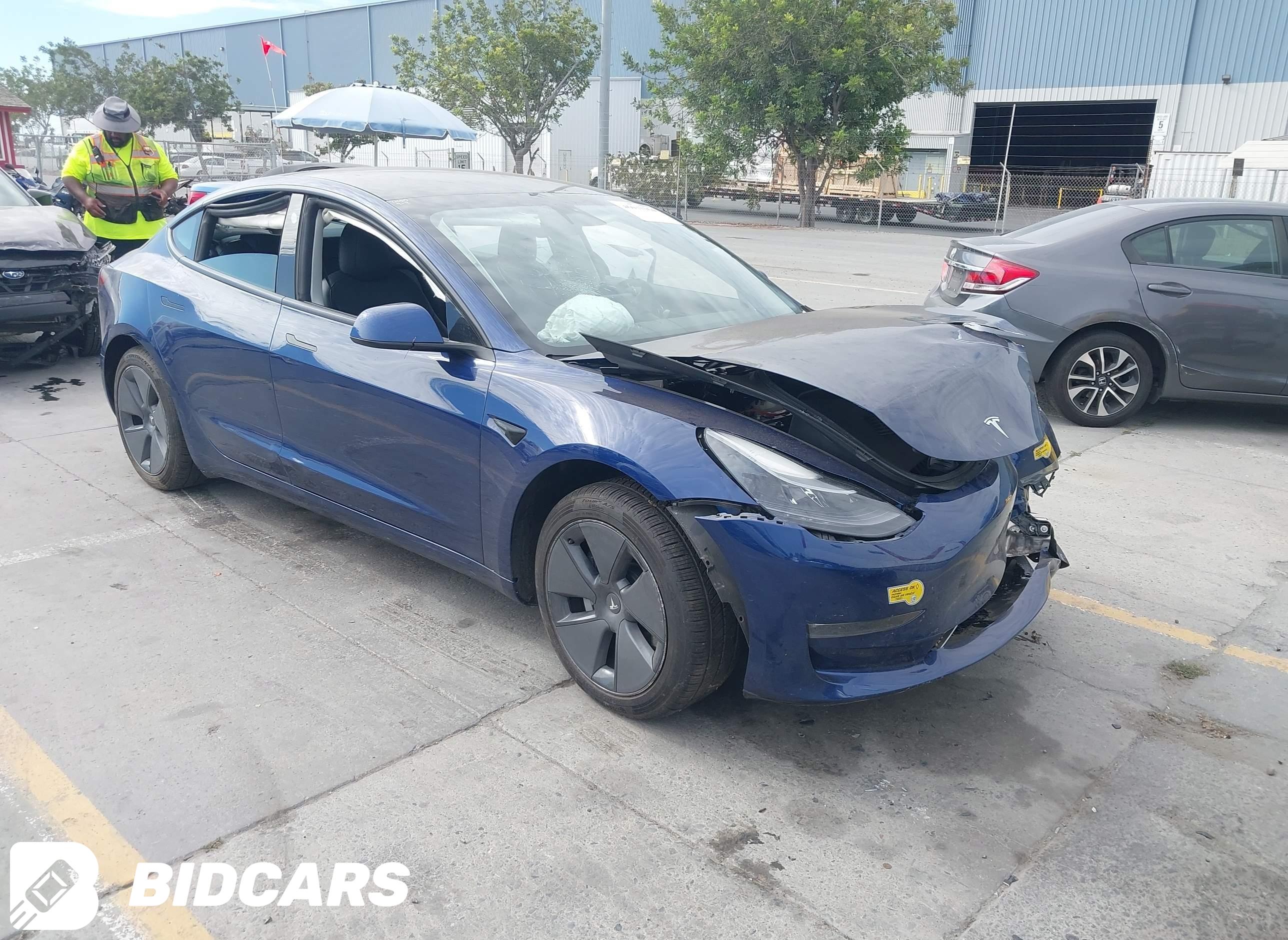 2022 Tesla Model 3, Long Rang...