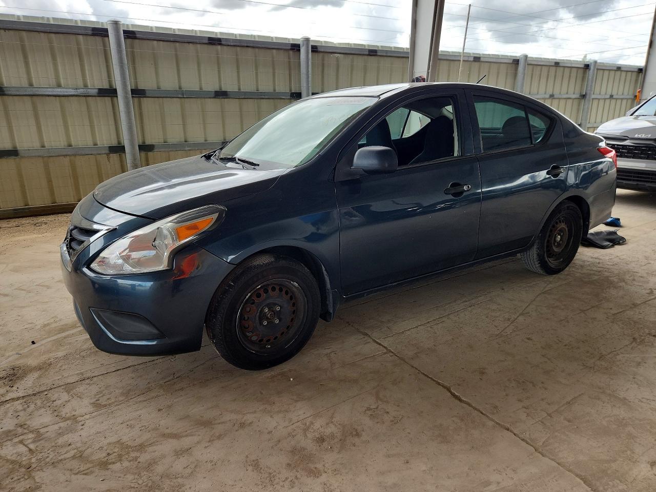 2015 Nissan Versa, 1.6 S