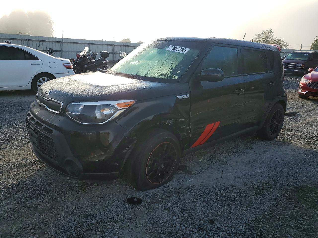 2016 KIA Soul, Base