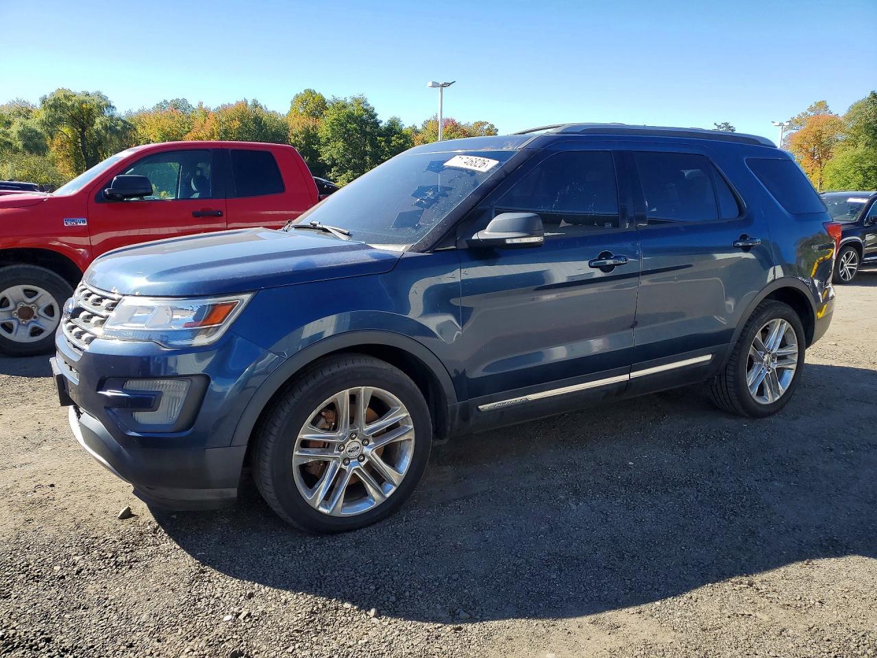 2016 Ford Explorer, Xlt