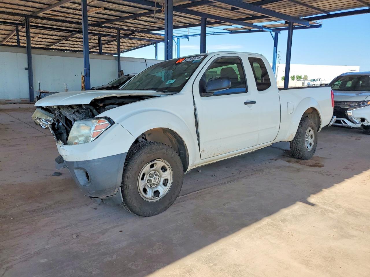 2015 Nissan Frontier, S