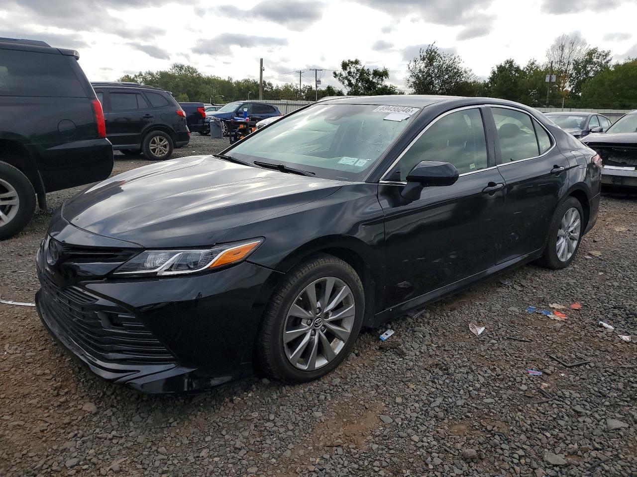 2018 Toyota Camry, LE