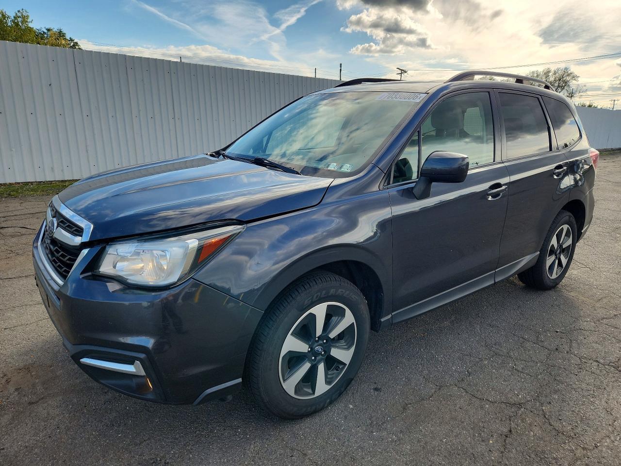 2018 Subaru Forester, 2.5I Pr...