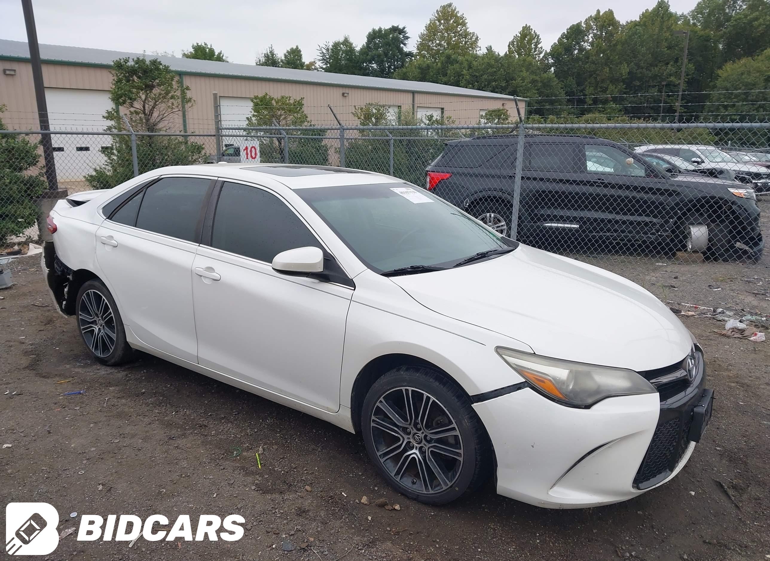 2016 Toyota Camry, Se W/Speci...