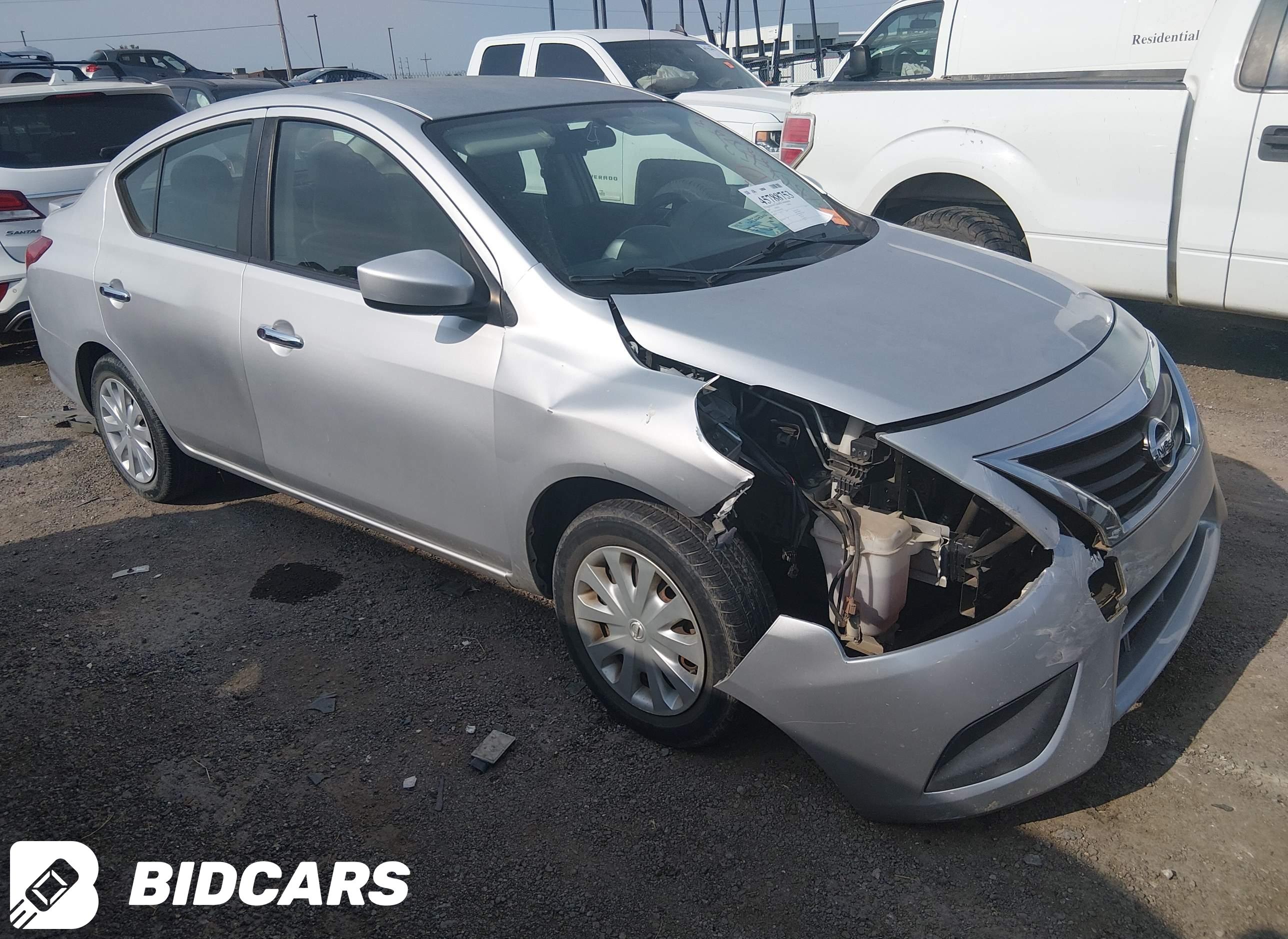 2017 Nissan Versa, 1.6 SV