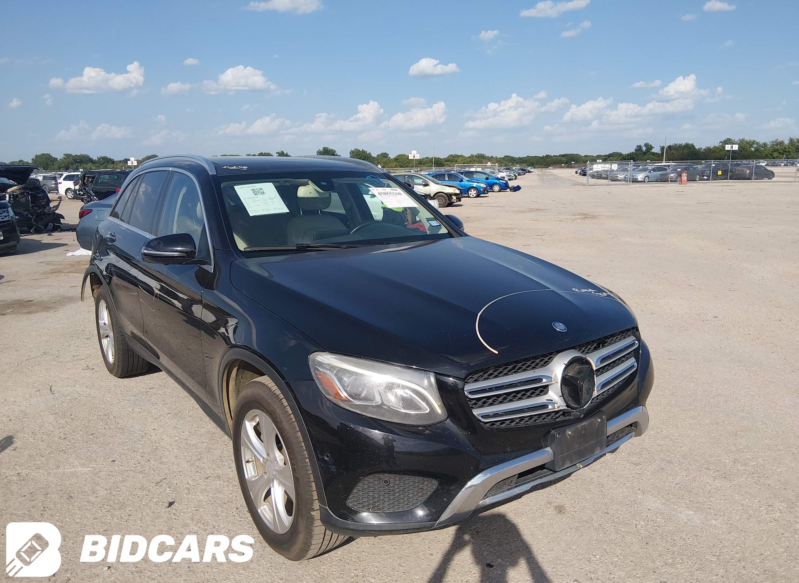 2017 Mercedes-Benz GLC 300