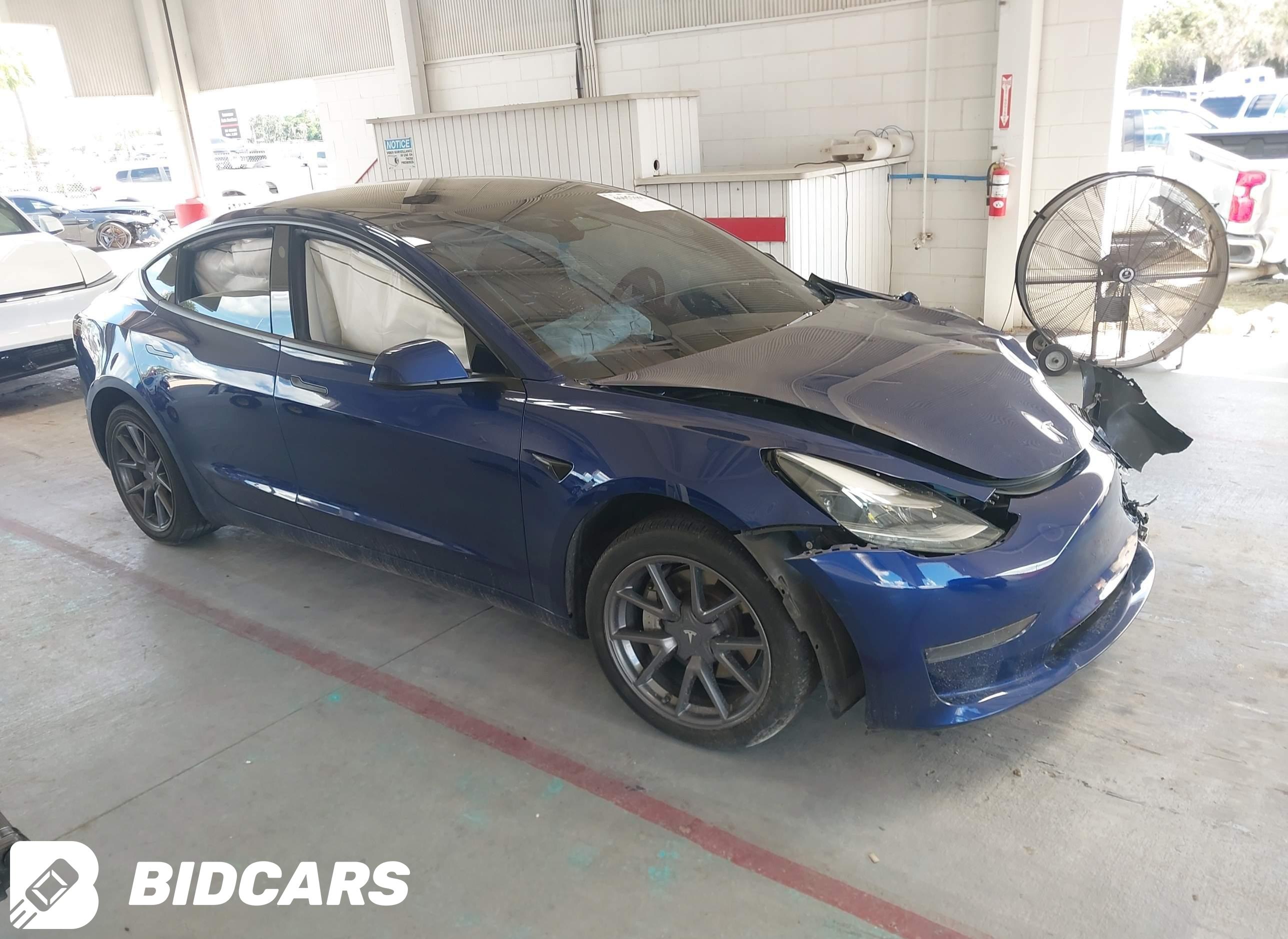 2023 Tesla Model 3, Rear-Whee...
