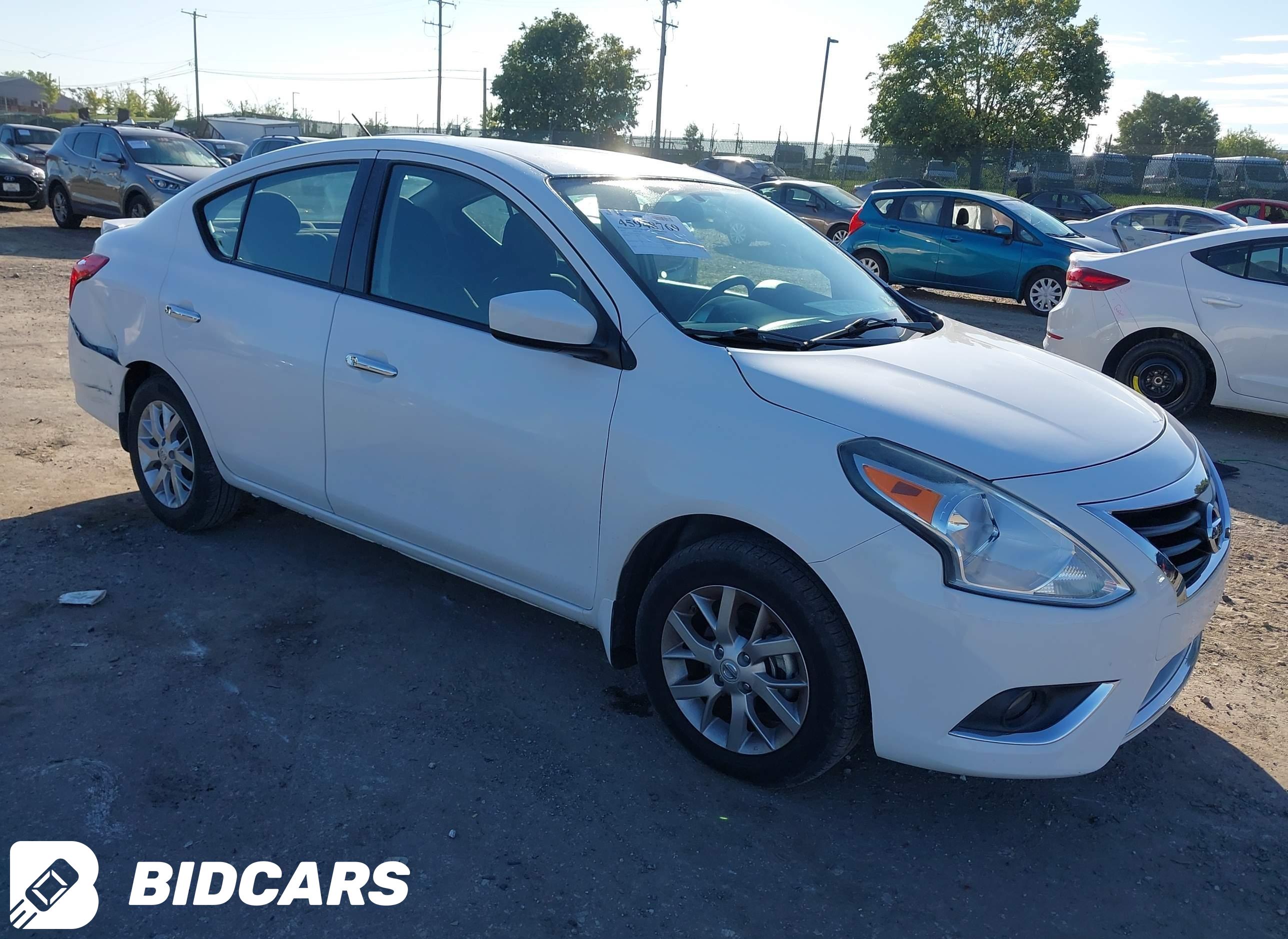 2016 Nissan Versa, 1.6 SV