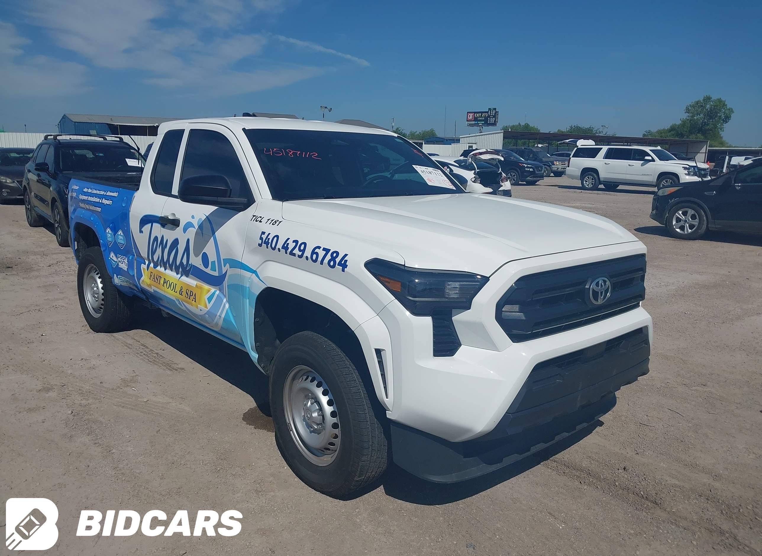 2025 Toyota Tacoma, SR