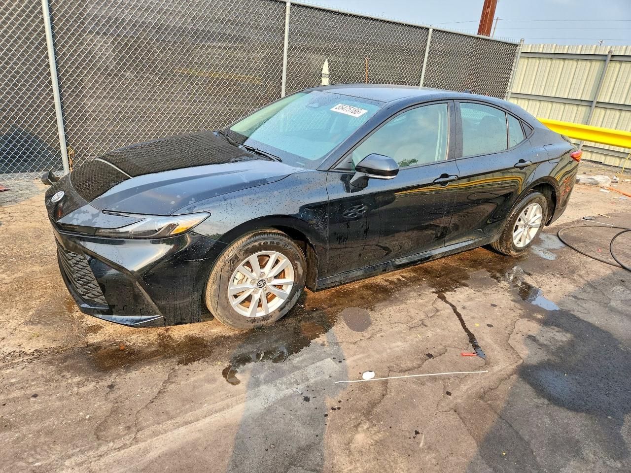 2025 Toyota Camry, LE