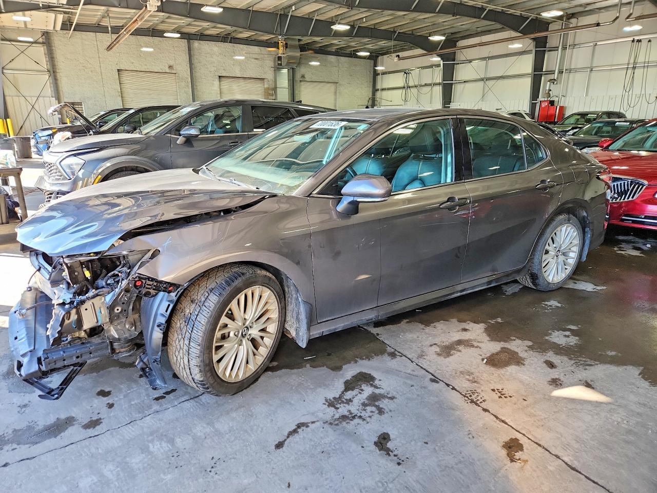 2020 Toyota Camry, Xle