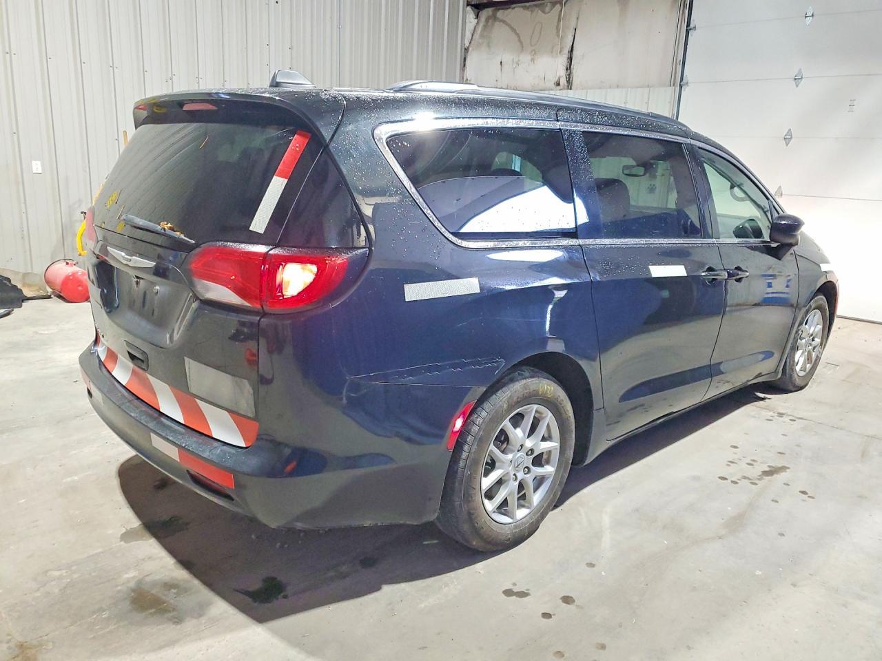 2021 Chrysler Voyager, Lxi