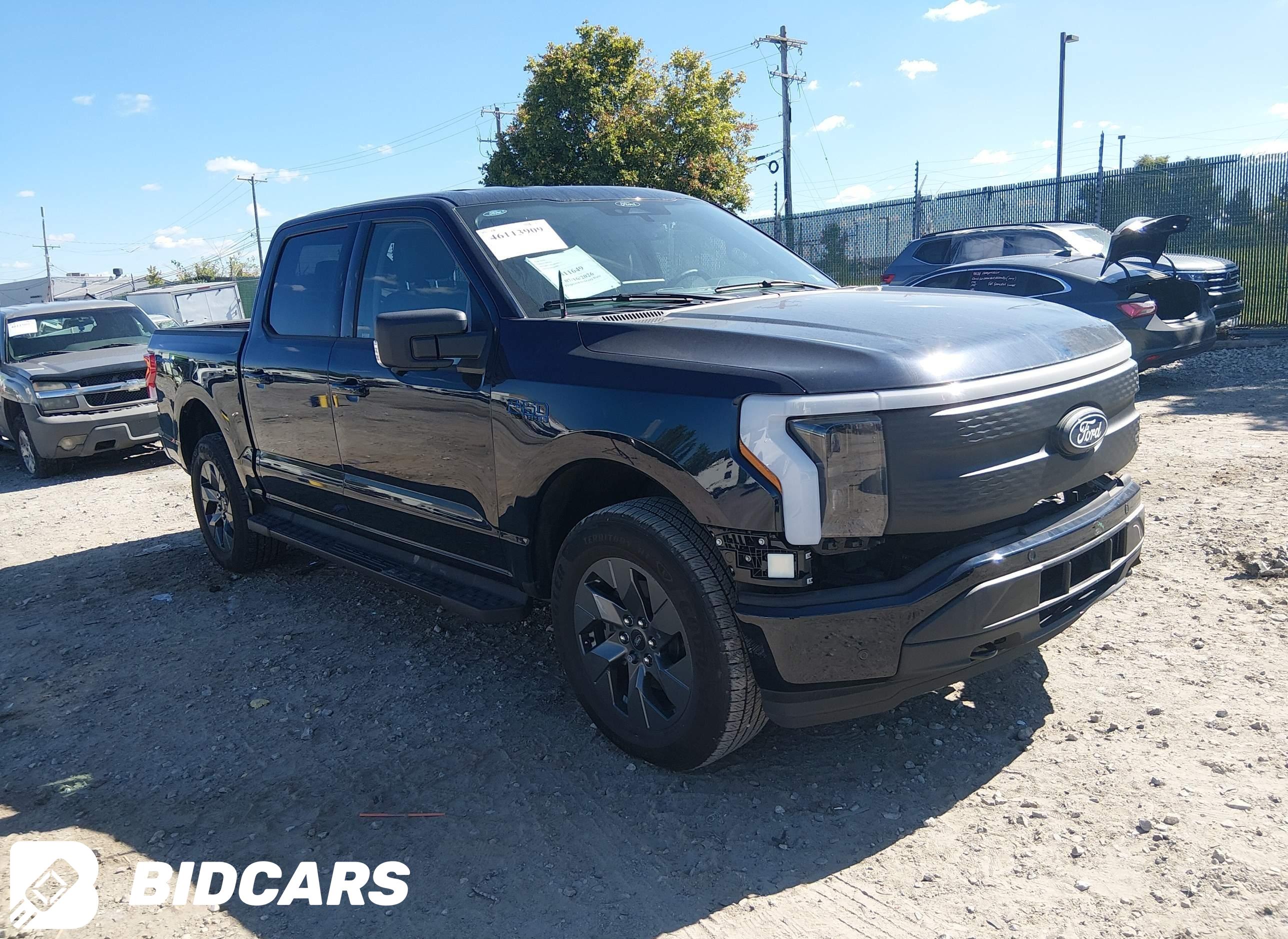 2025 Ford F-150 Lightning, Flash
