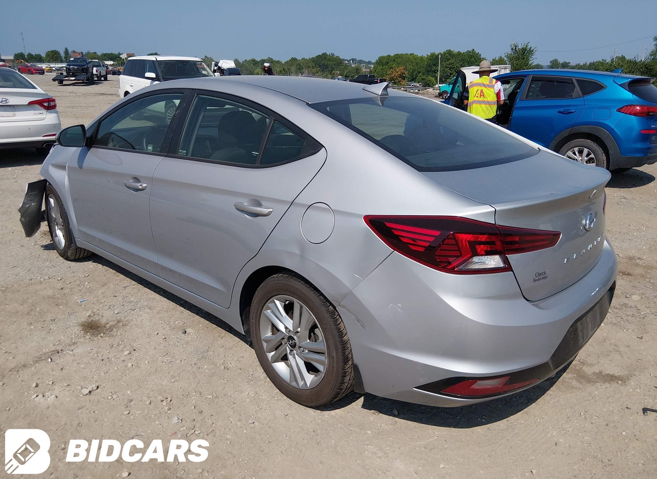 2020 Hyundai Elantra, Sel