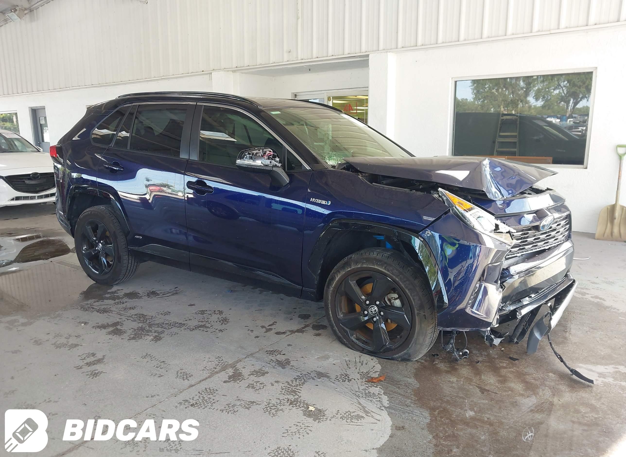 2021 Toyota RAV4, Hybrid Xse