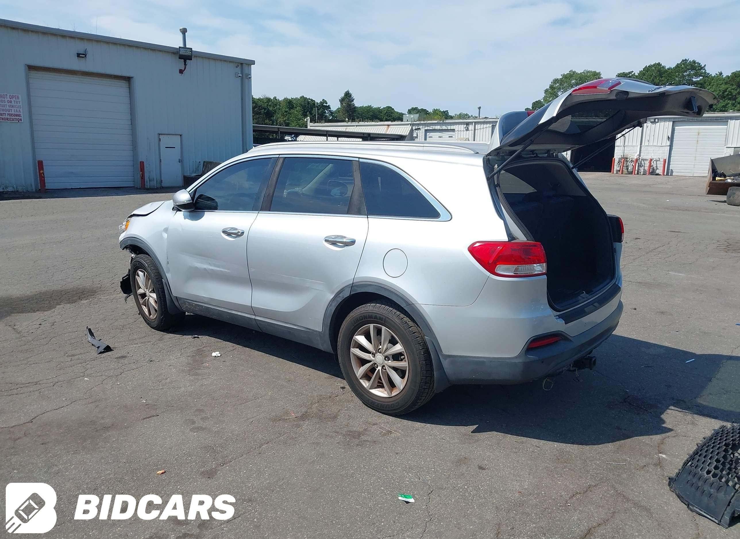 2016 KIA Sorento, 2.4L Lx