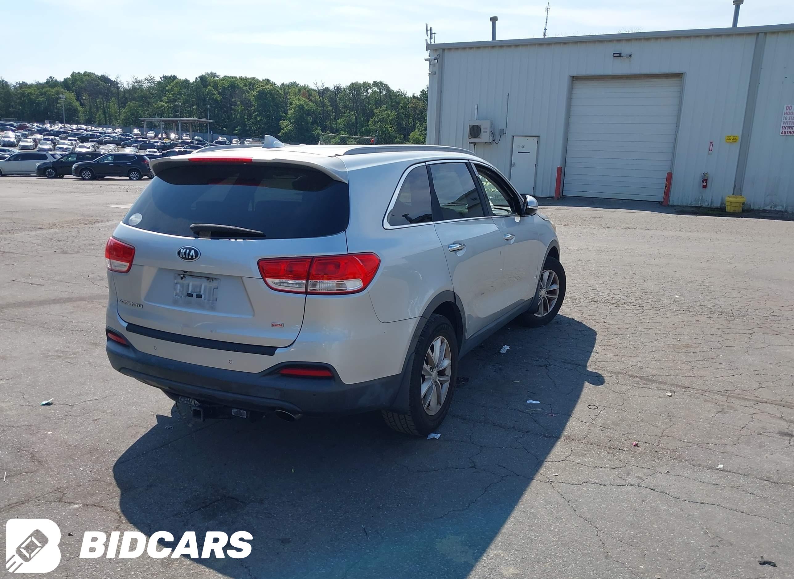 2016 KIA Sorento, 2.4L Lx