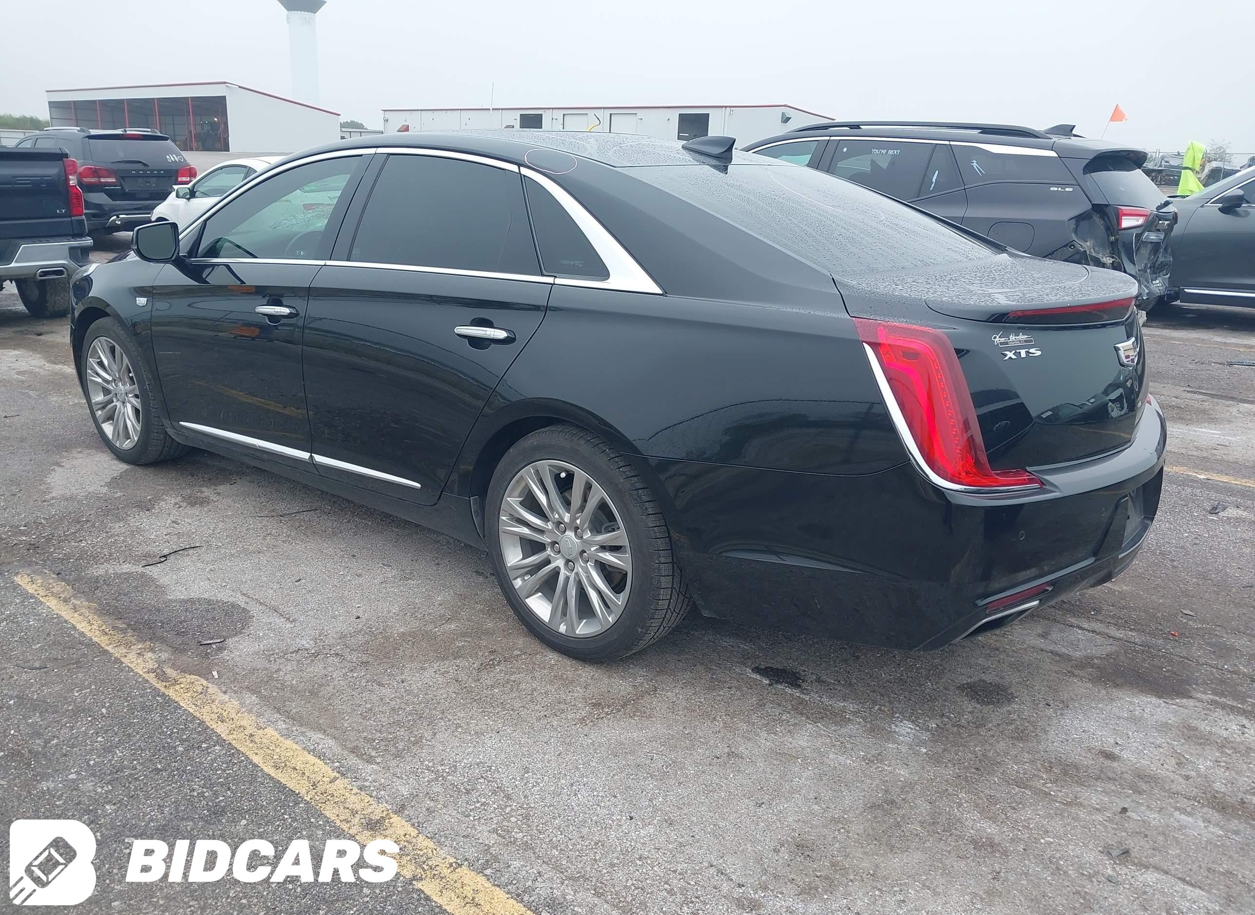 2018 Cadillac XTS, Luxury